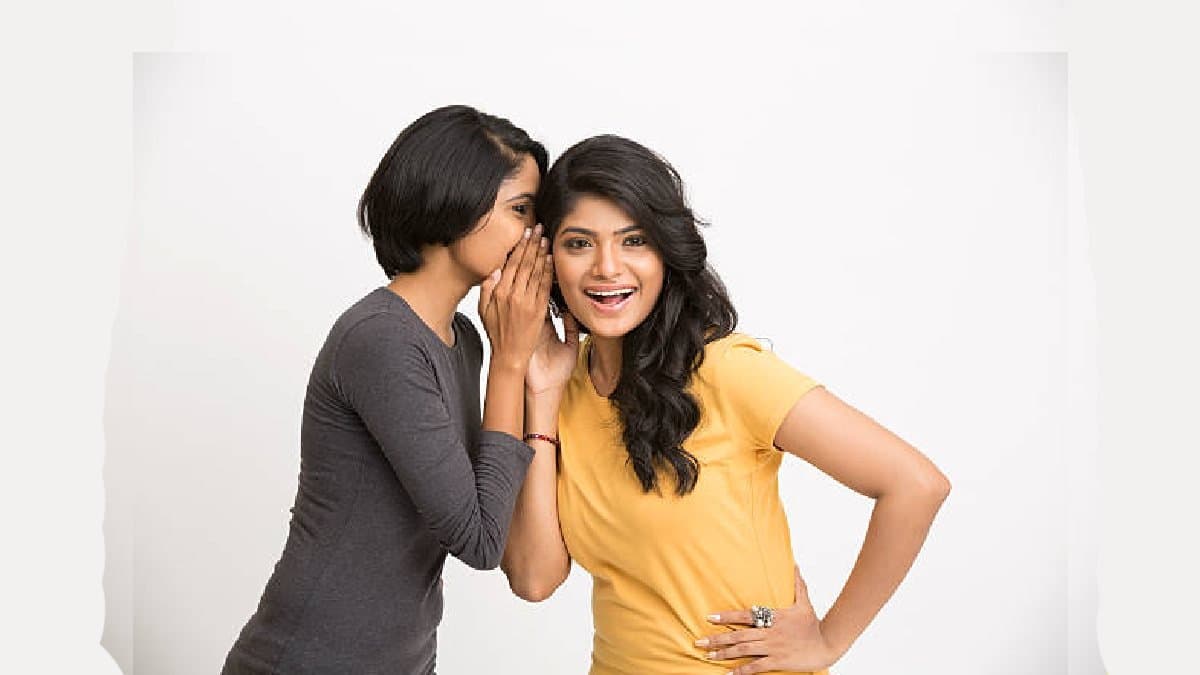 Relationship secrets you should never discuss with friends