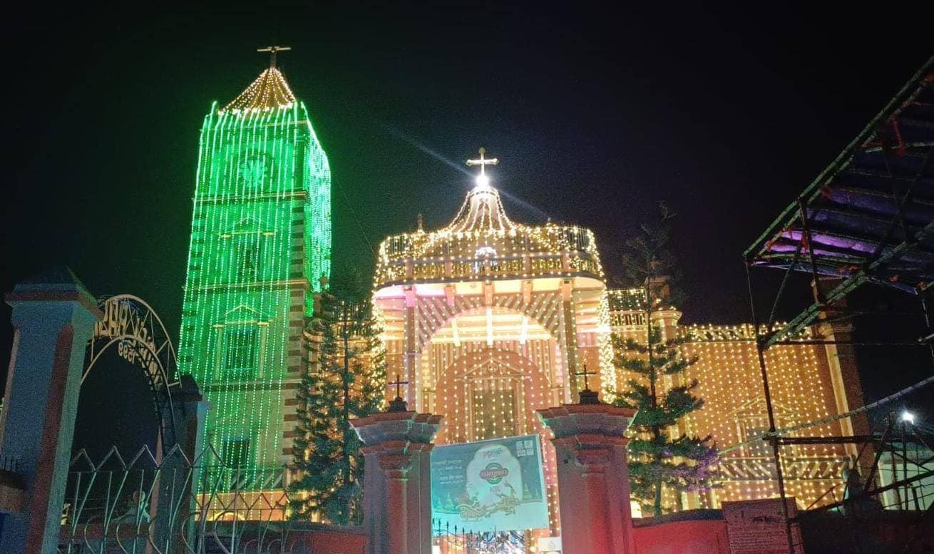 cm mamata banerjee inaugurate christmas festival at serampore bandel virtually 