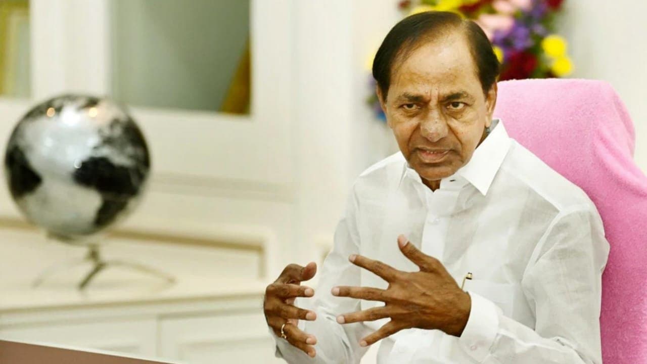 K Chandrashekhar Rao: হাসপাতাল থেকে বাড়ি ফিরলেন তেলেঙ্গানার প্রাক্তন মুখ্যমন্ত্রী কে চন্দ্রশেখর রাও