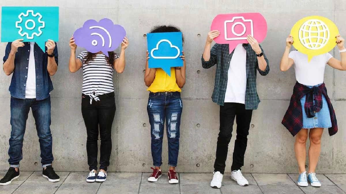 Gen Z is taking their relax timing in Bathrrom Singing