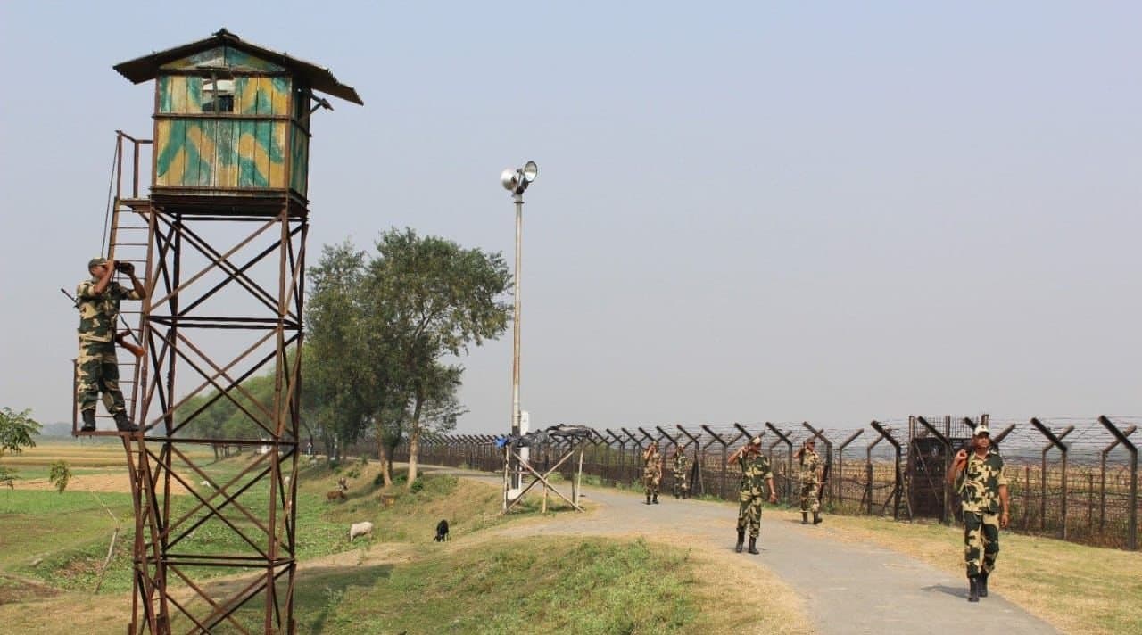 BSF: বাংলাদেশ থেকে অনুপ্রবেশের প্রচেষ্টা বানচাল করল বিএসএফ 