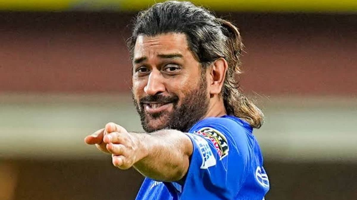 IPL 2025: MS Dhoni and Suresh Raina meet each other at Chepauk spt 