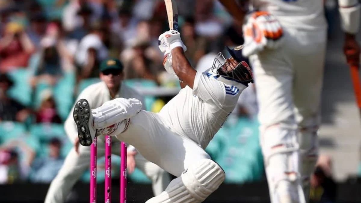 Krishnamachari Srikkanth came up with a funny tweet to laud  Rishabh Pant spt 