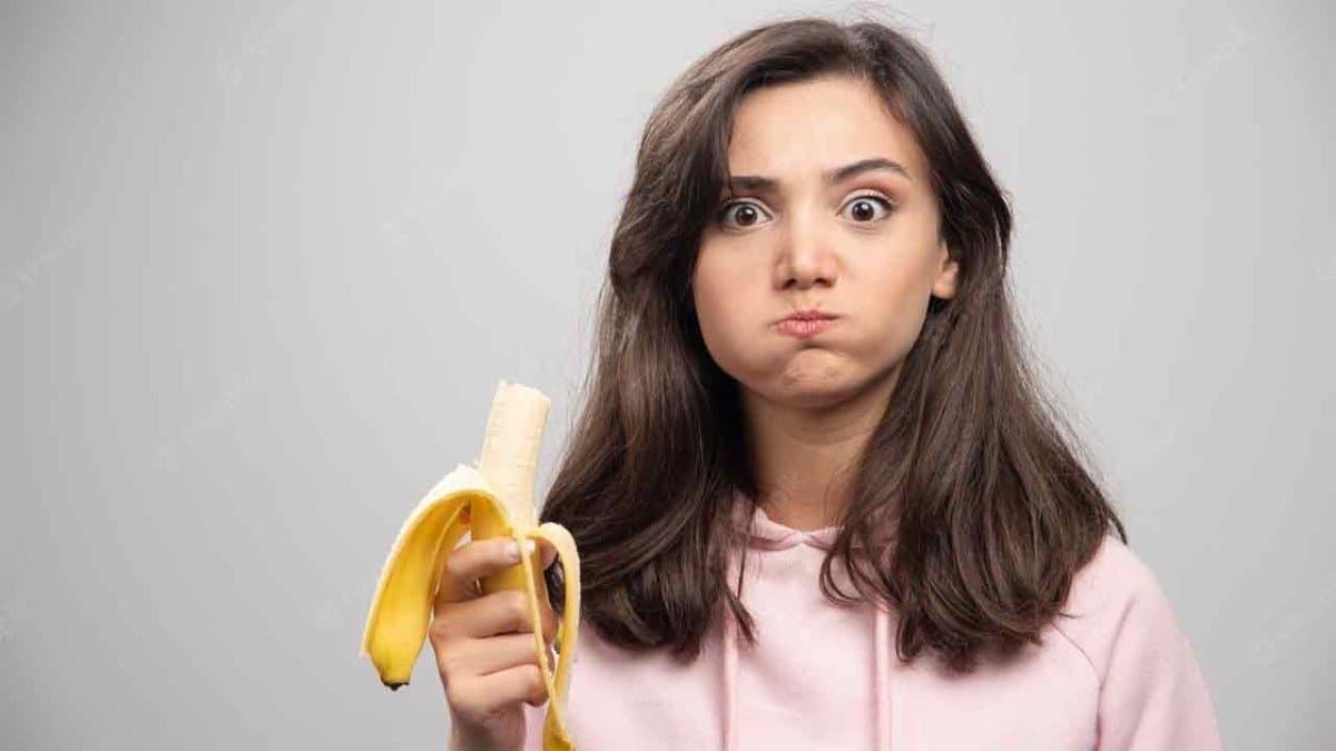 Is eating too many bananas good for health you will be surprised by knowing the answer lif