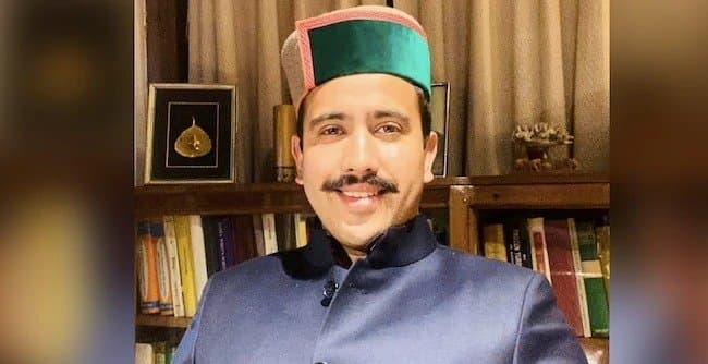 Himachal Pradesh: যোগ্য সম্মান পাননি বাবা, মন্ত্রিত্ব ছাড়লেন বিক্রমাদিত্য সিং  