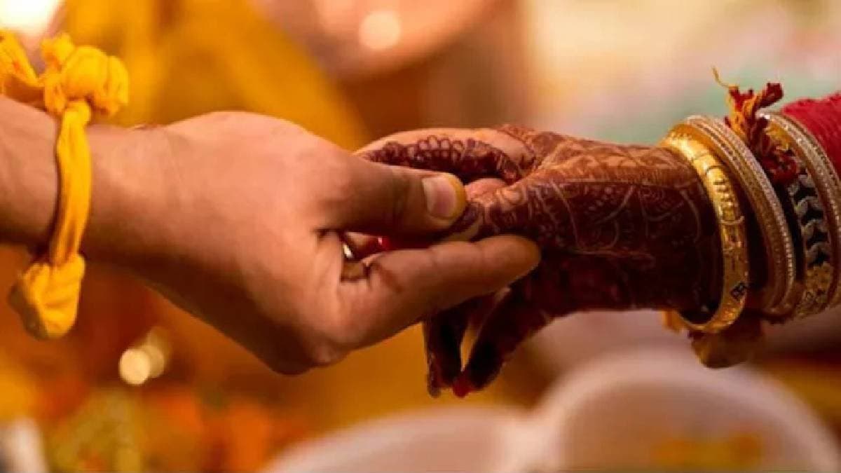  From Saddam To Shivshankar Muslim Man Converts To Hinduism To Marry Lover In Utter Pradesh