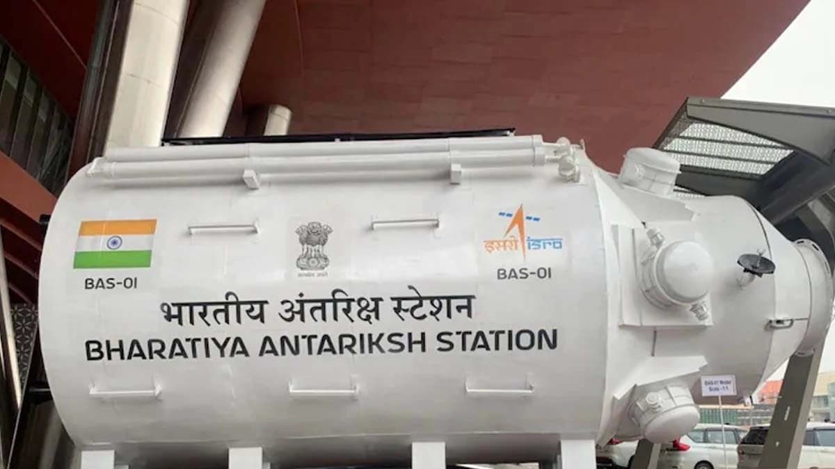 ISRO unveils Bharatiya Antariksh Station model 