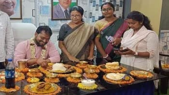 BDO:  আইবুড়ো ভাত খেয়ে শোকজের মুখে বিডিও