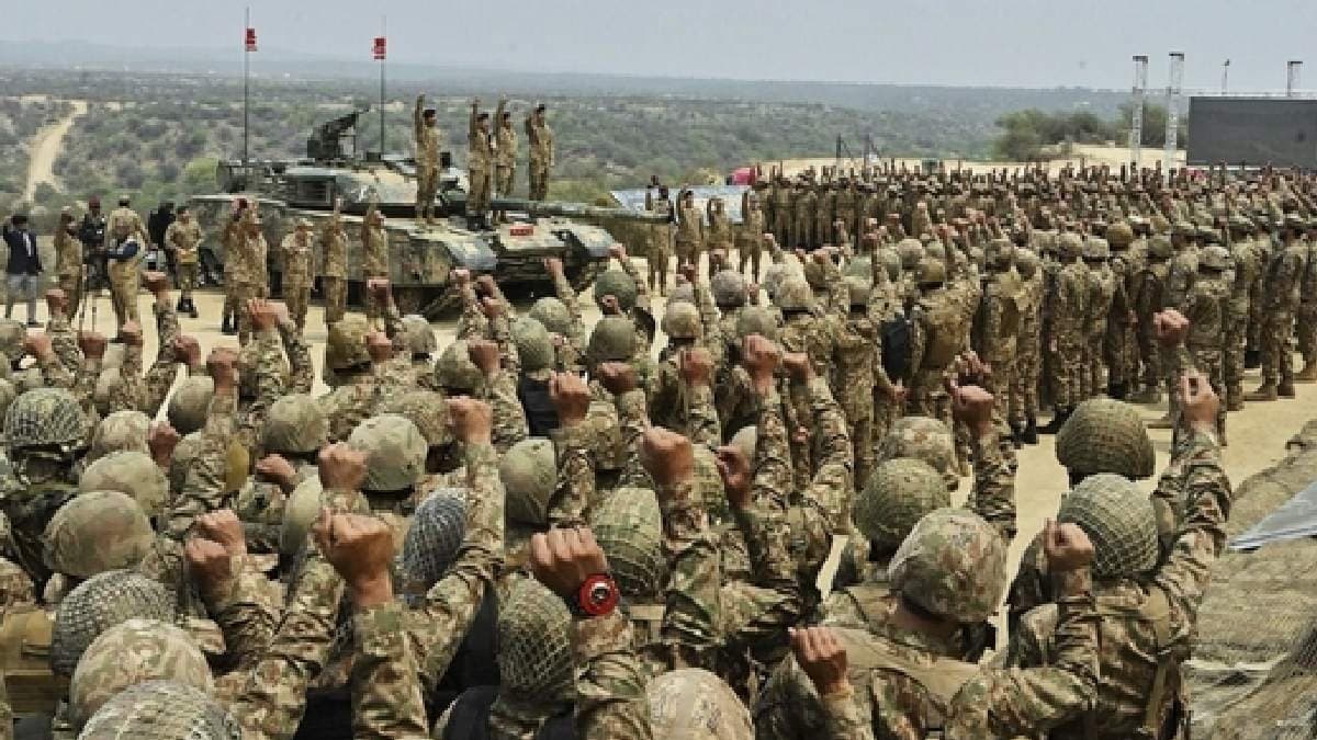 Pahalgam Attack Update Report says Pakistans military is grappling with a critical shortage of artillery ammunition