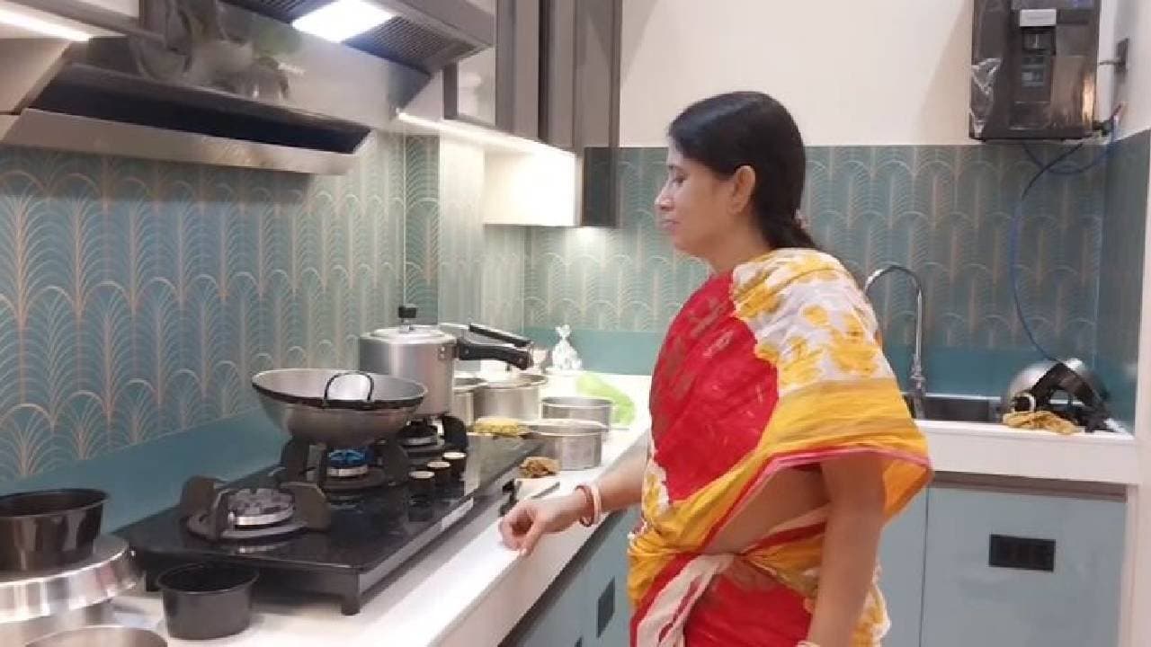 After Win womens world Richa ghosh arrived Siliguri