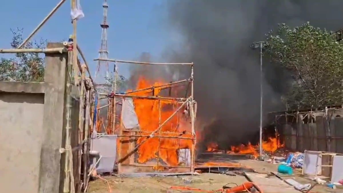 Fire at Asansol Handcraft fair