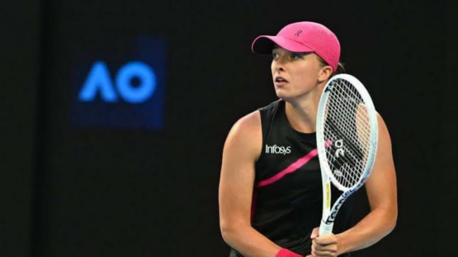 Australian Open: অস্ট্রেলিয়ান ওপেনে অঘটন, অবাছাইয়ের কাছে হেরে বিদায় একনম্বরের