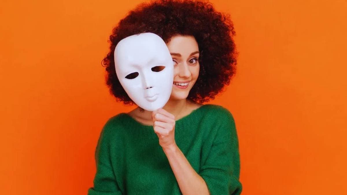  These Zodiac Signs are big liars and always sugarcoat their words