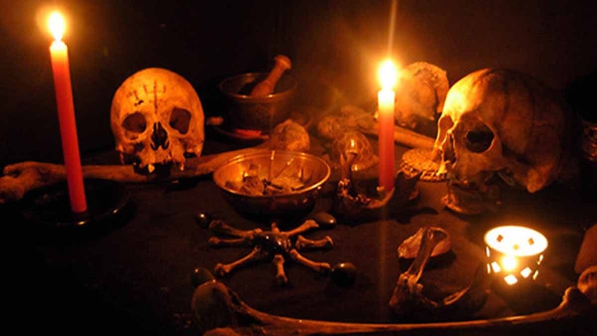 Class 2 student sacrificed by  principal to bring glory to school in hathras gnr 