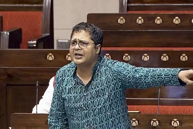 পুলিশ ভ্যানে ধর্ষণের শিকার মহিলা বন্দি, চিঠি তৃণমূলের