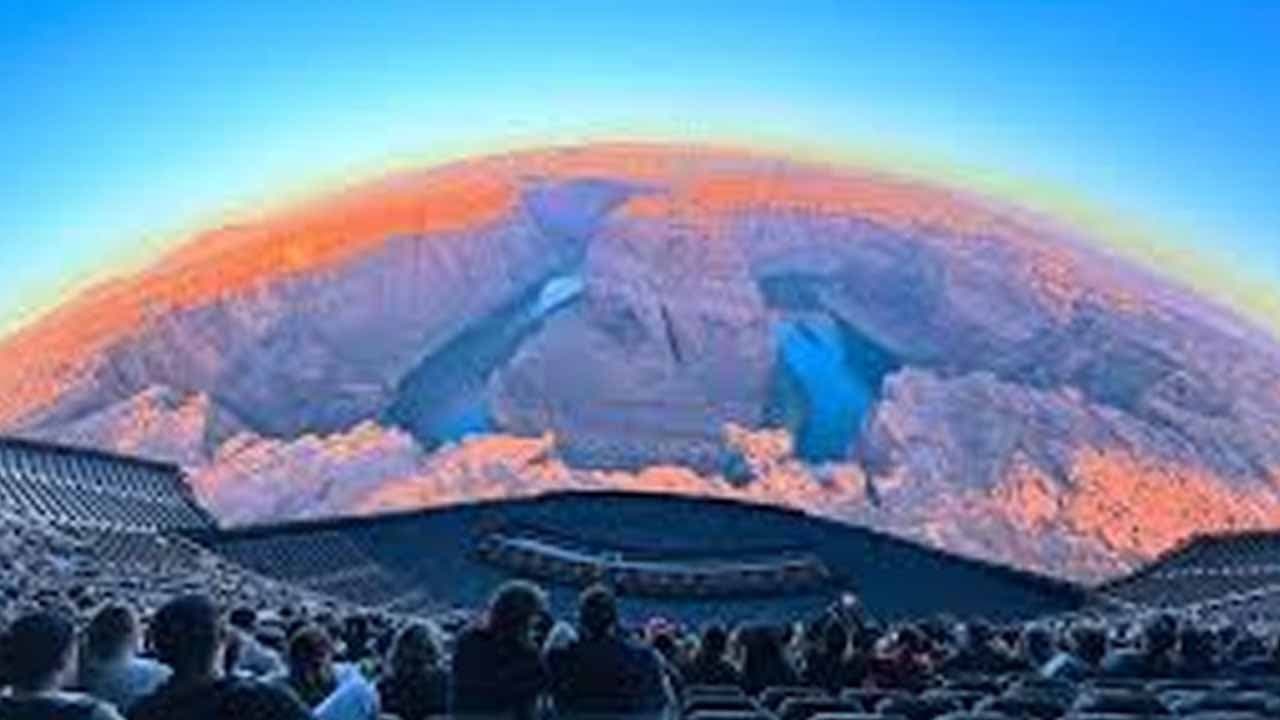 Las Vegas Sphere: Cinema becomes a theme park ride