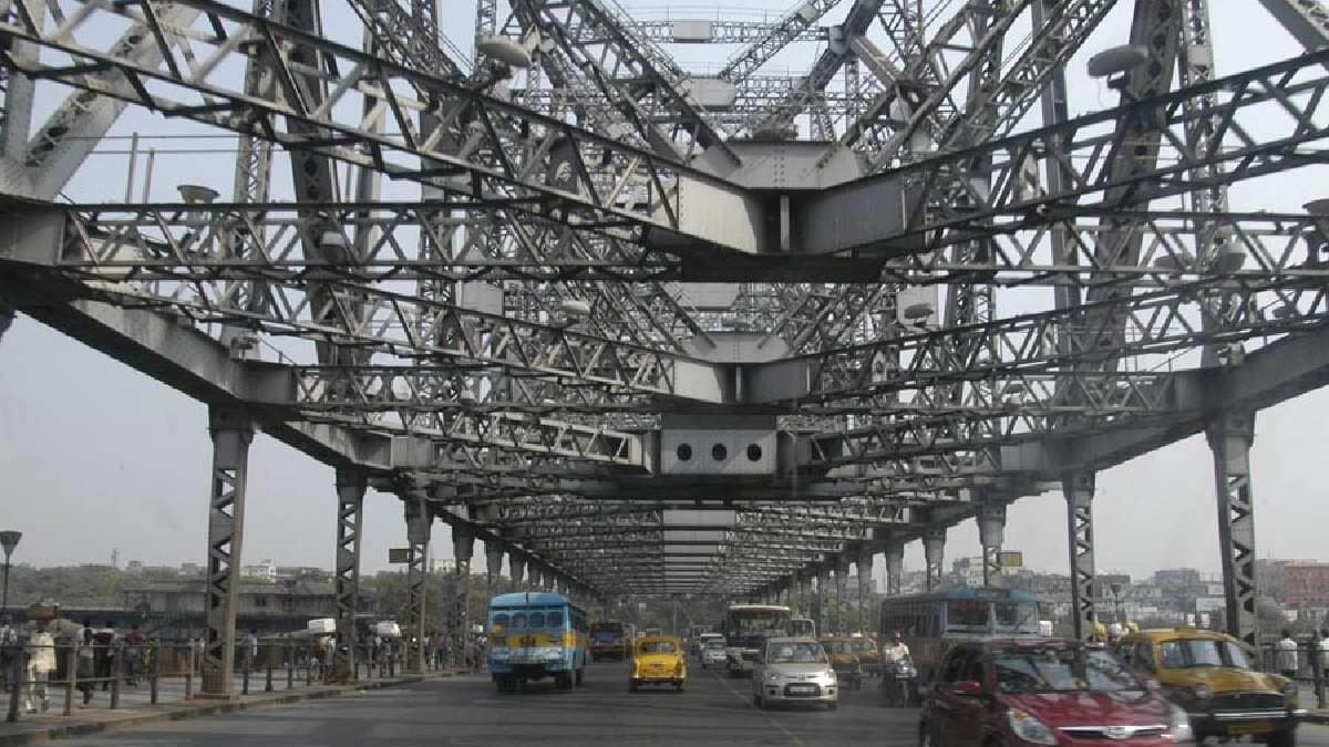 Traffic Update Kolkata: Tight Security in Kolkata for Nabanna Abhijan