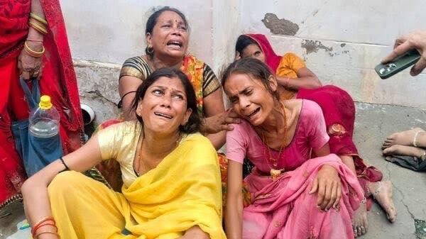 Hathras: হাথরাসে মৃত বেড়ে ১১৬, আর্থিক ক্ষতিপূরণ ঘোষণা মোদি-যোগীর 