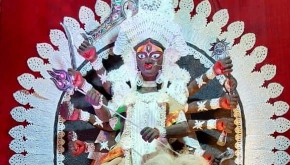 holiday Inn hotel made 12 feet durga idol with chocolate in durga puja 2024 lif