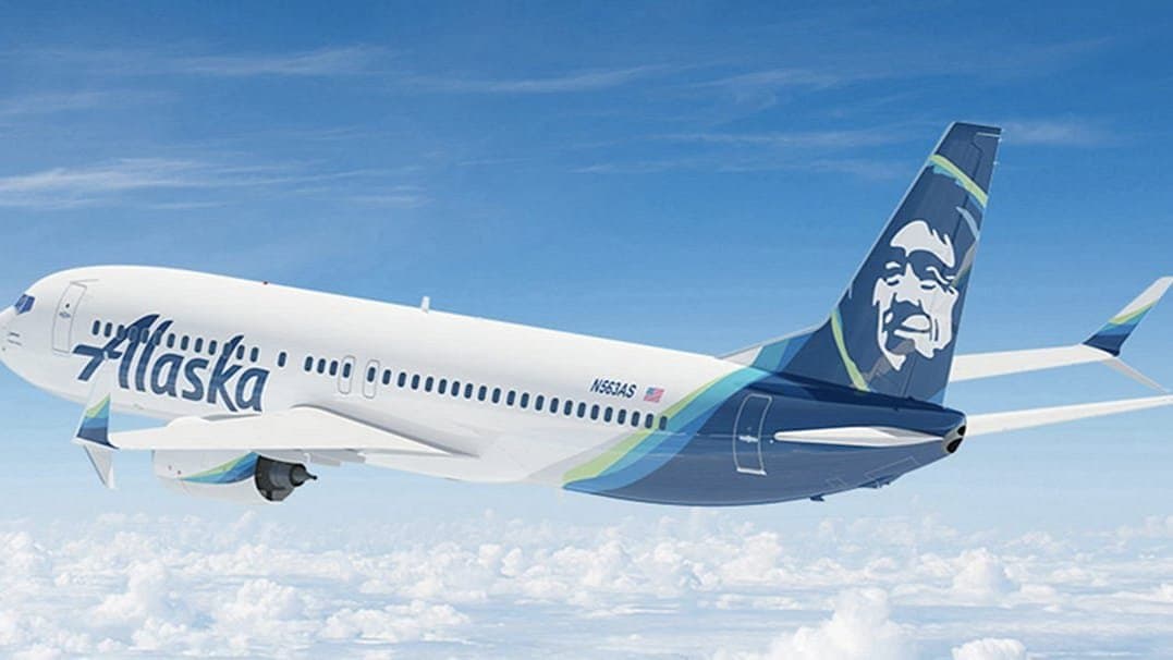 Alaska Airlines Flight Cancelled After Man Grabs Woman Hair In Outburst gnr 