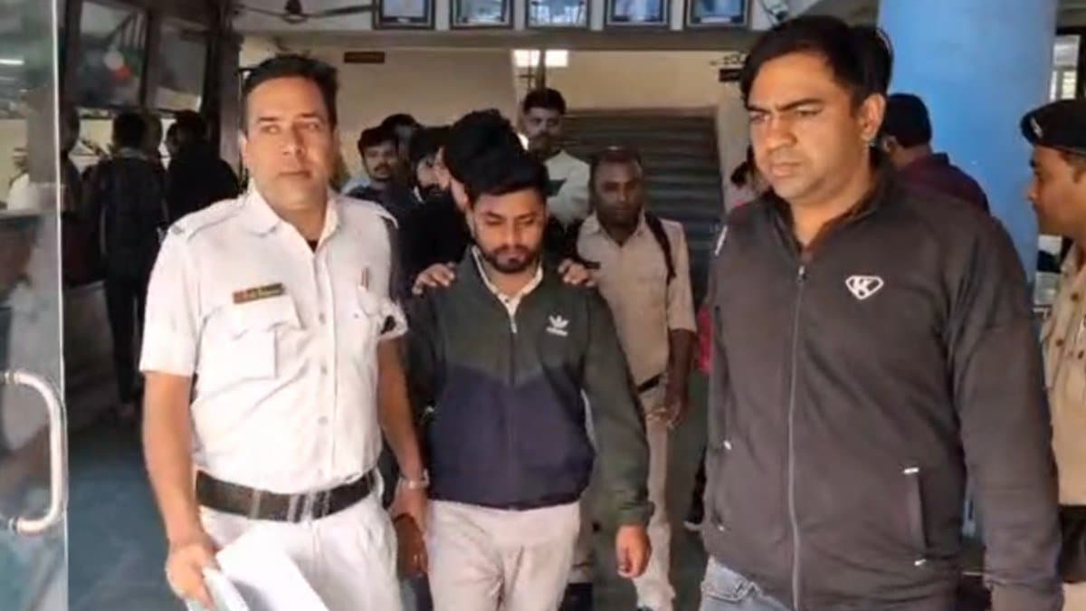  10 arrested by New Town Police over online gaming fraud gnr