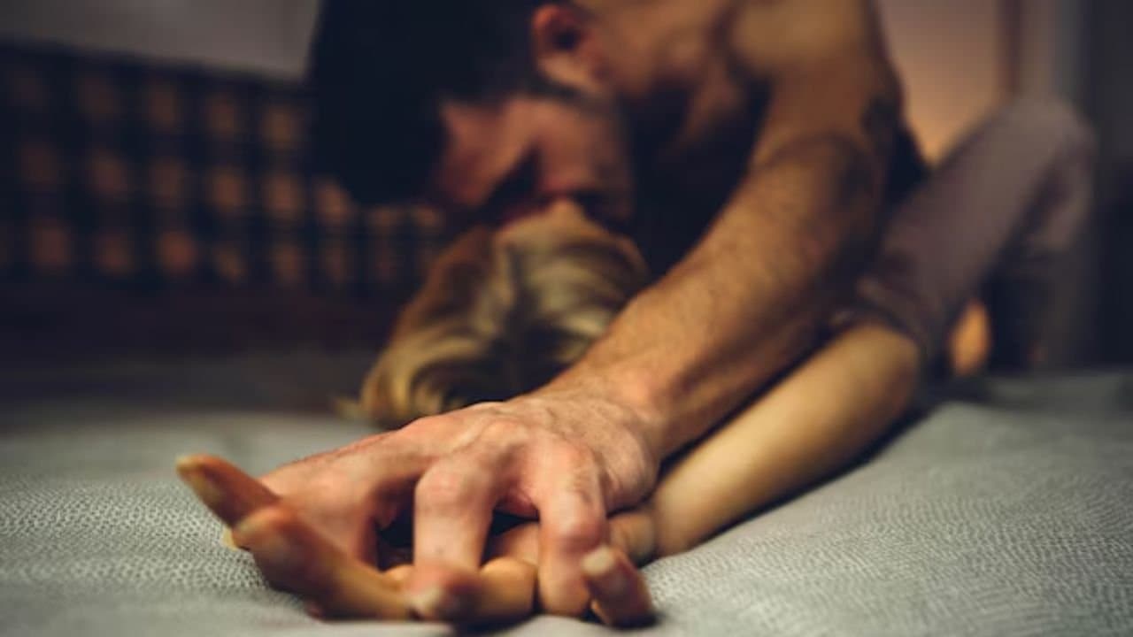 6 Zodiac Signs which have high sexual desires 
