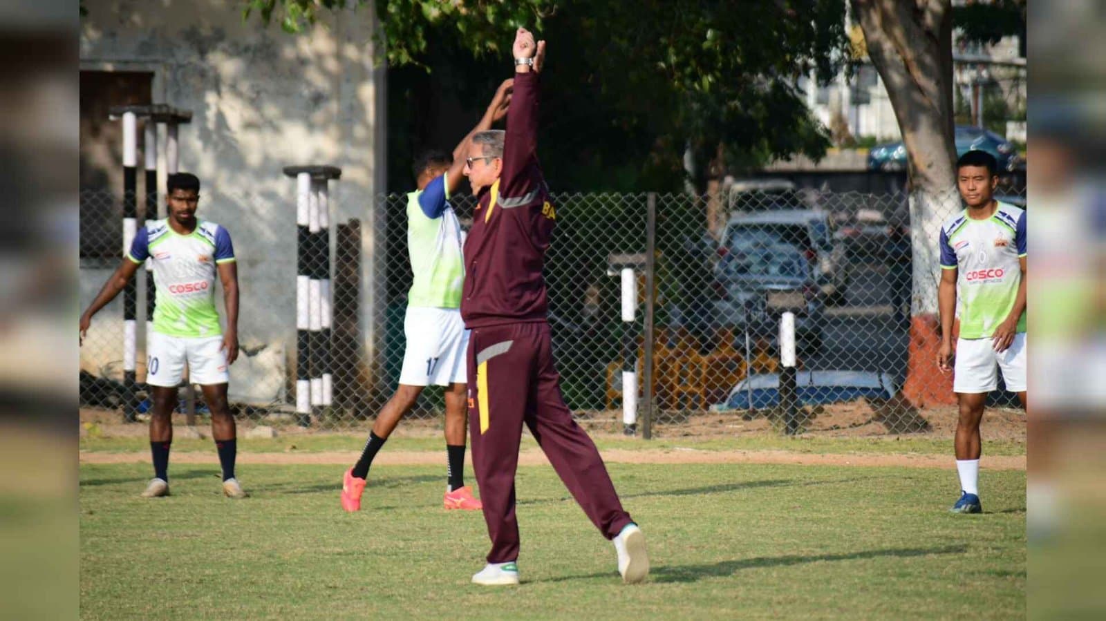 Bengal Coach Sanjay sen not thinking about past records, hopeful of bringing the trophy home spt 