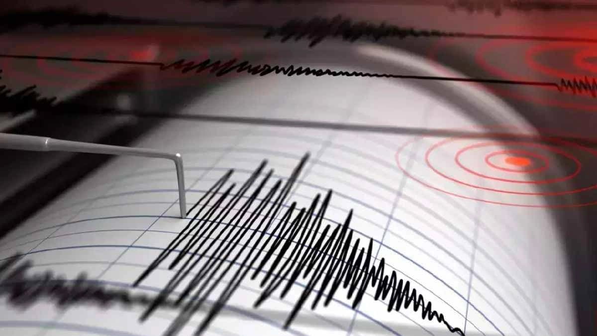 Another Magnitude Earthquake strikes Russia s Kamchatka and Tsunami warning issued