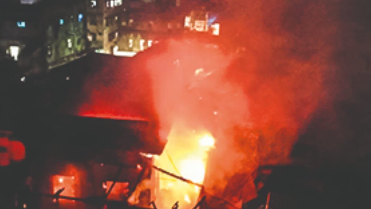 Fire at Tirreti Bazaar area gnr