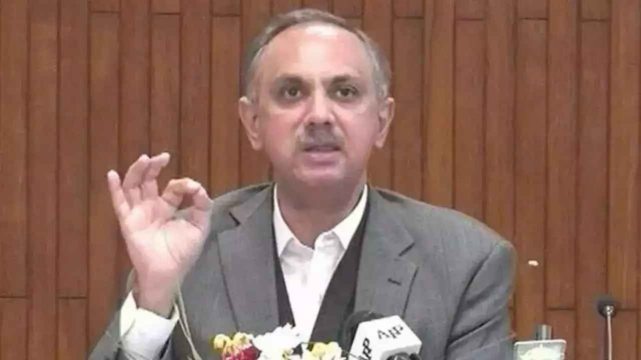 Imran Khan's party announced Omar Ayub as its candidate for the post of Prime Minister