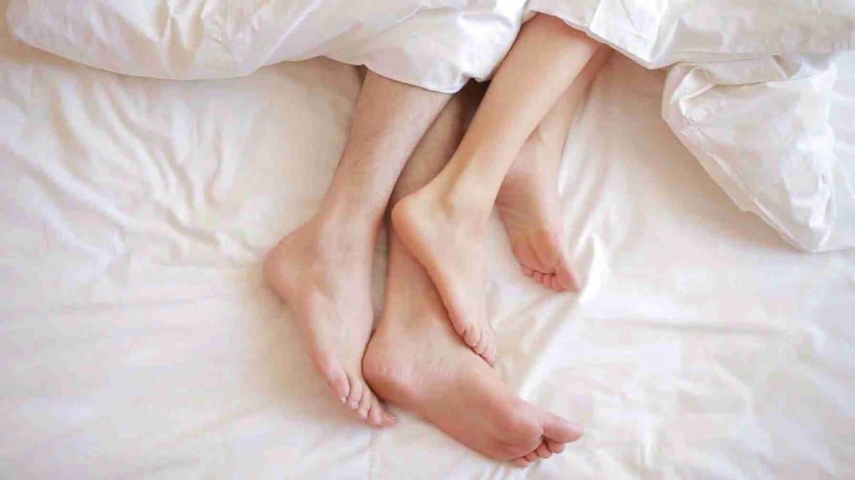 Wife Extra Marital Affair With Childhood Friend Man Killed Brutally in Bengaluru 