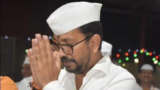 Amol Kirtikar: শিবসেনা উদ্ধব শিবিরের প্রার্থীকে তলব ইডির 