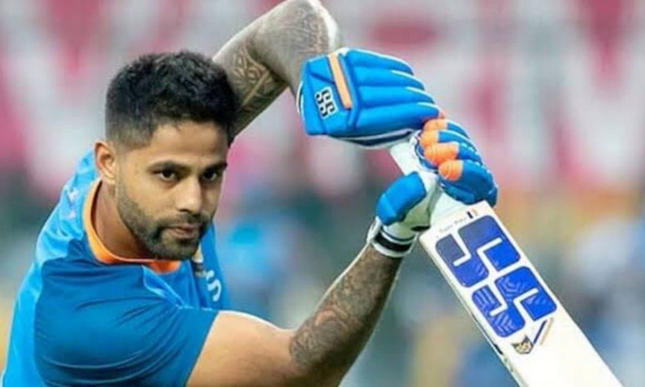 Suryakumar Yadav: বিরাটকে ছাপিয়ে‌ নজিরের মুখে স্কাই, নতুন ক্লাবের সদস্য হওয়ার হাতছানি