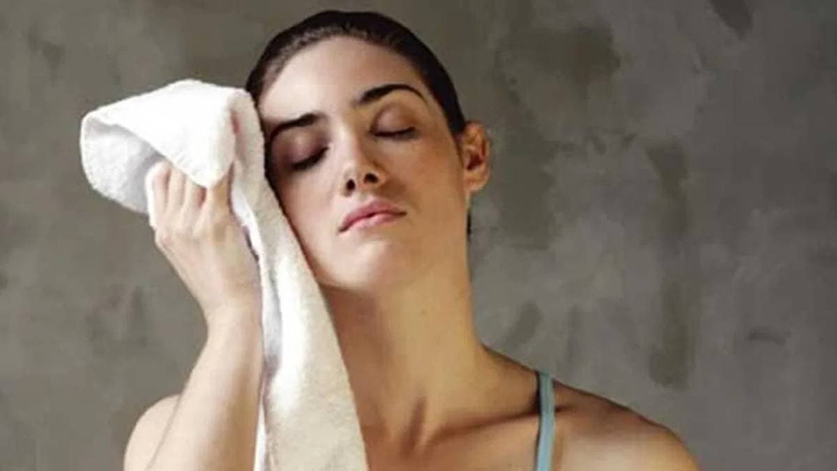 excessive sweating can cause of vitamin d deficiency lif