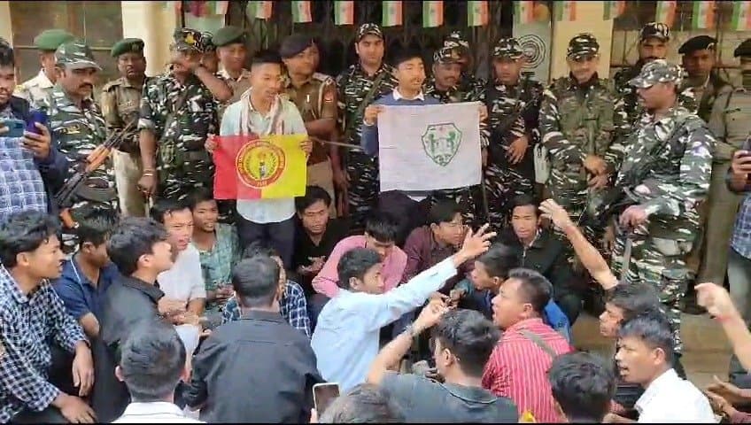Tripura: ককবরকের লিপি নিয়ে সিদ্ধান্ত বাতিল ত্রিপুরা মধ্যশিক্ষা পর্ষদের