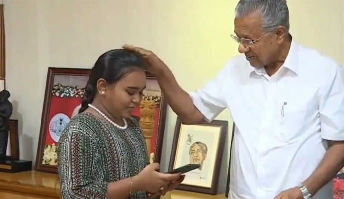 Girl, 13, Performs Bharatnatyam For 3 Hours To Raise Funds gnr