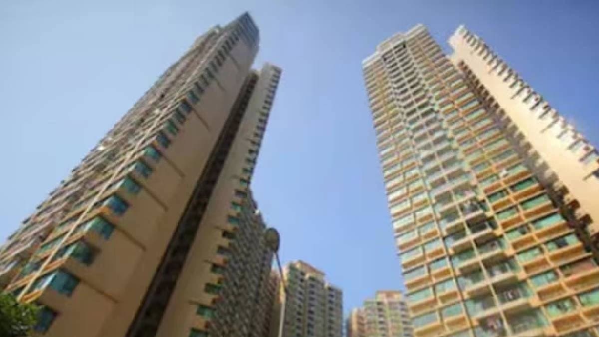 Mumbai Landlord Asks For Rent, Tenant Tries To ‘Crush Him With Car’