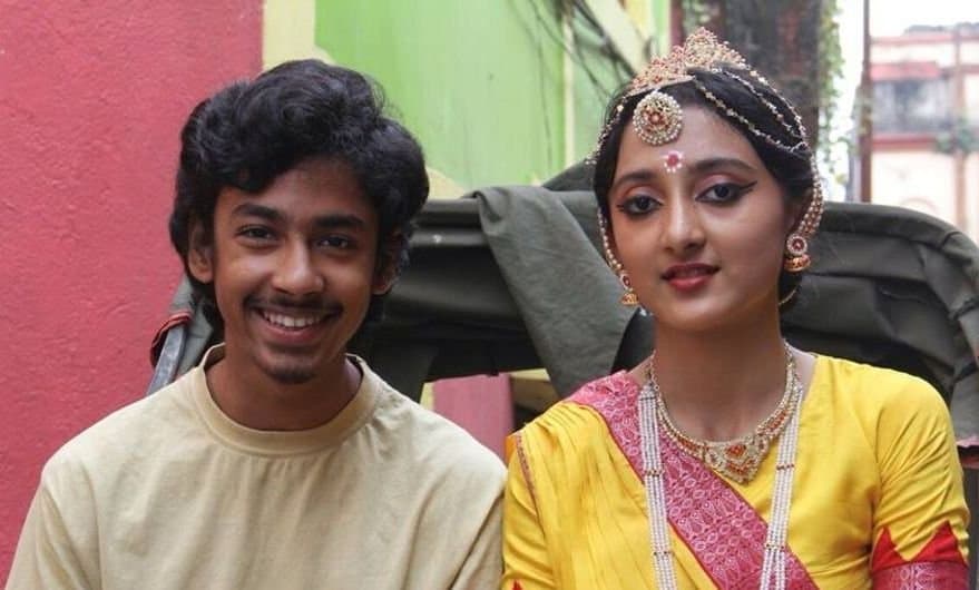 Tollywood: 'ওপেনটিবায়োস্কোপ'এর স্মৃতি উস্কে দিয়ে আবেগপ্রবণ ঋদ্ধি ও সুরঙ্গনা! কী লিখলেন সোশ্যাল মিডিয়ায়?