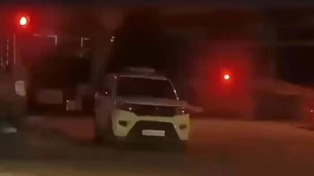  Shot At In Delhi's Azadpur Area Three Suspects On The Run