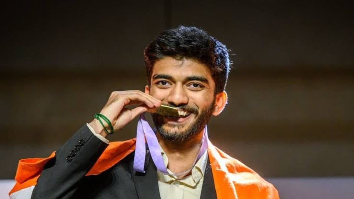 How much prize money did D Gukesh win spt 