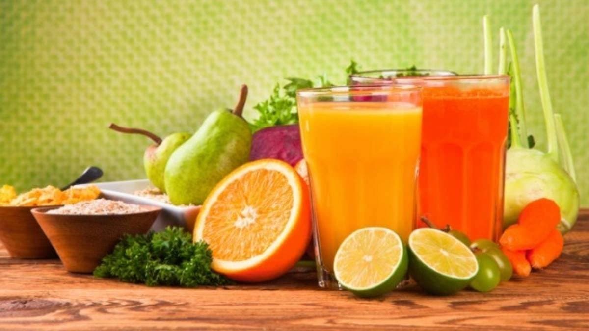 These drinks help to prevent weakness while fasting in Durga Puja 2025