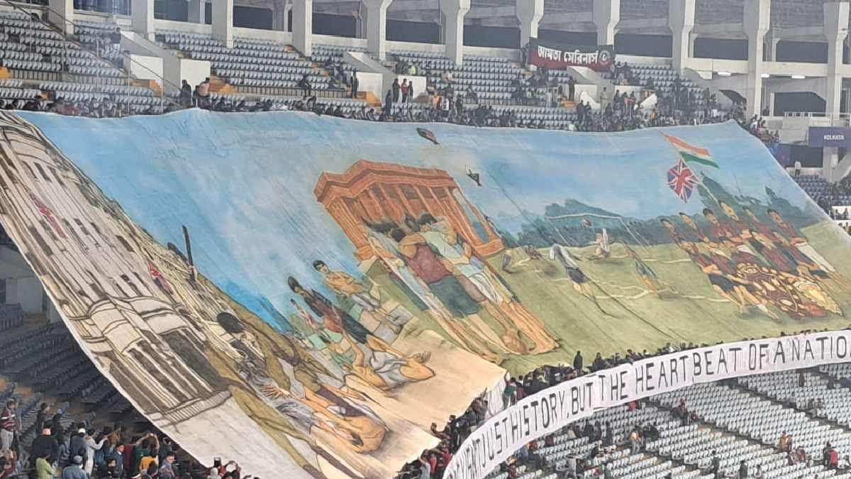 mohun bagan vs bengaluru mariners reveals tifos on saltlake stadium on monday spt