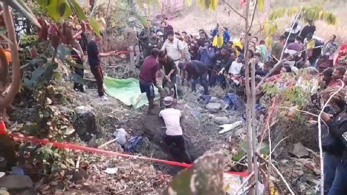 father killed his son who was addicted to mobile game in Kersiang