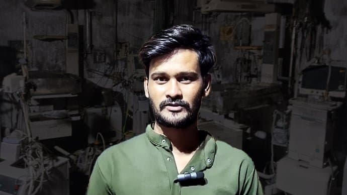 Yakoob mansuri saved seven infants in jhansi hospital fire but lost his twin daughters_gnr