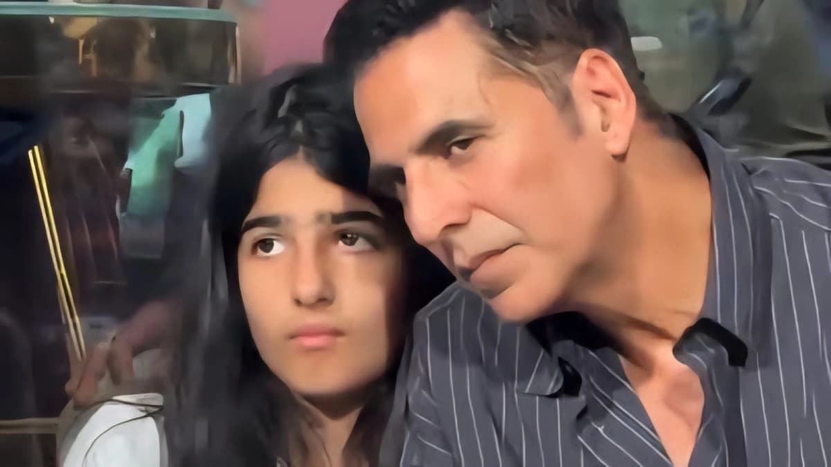 Akshay Kumar says daughter was asked to send bold photo while playing online game