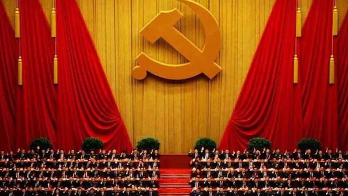Chinese communist party cadres are unwilling to say comrade