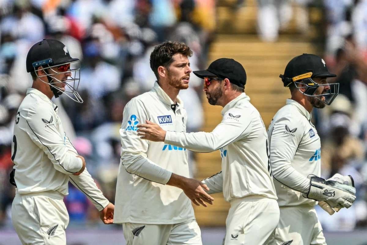 Mitchell Santner takes 5 wickets, India in trouble losing 7 wickets spt 