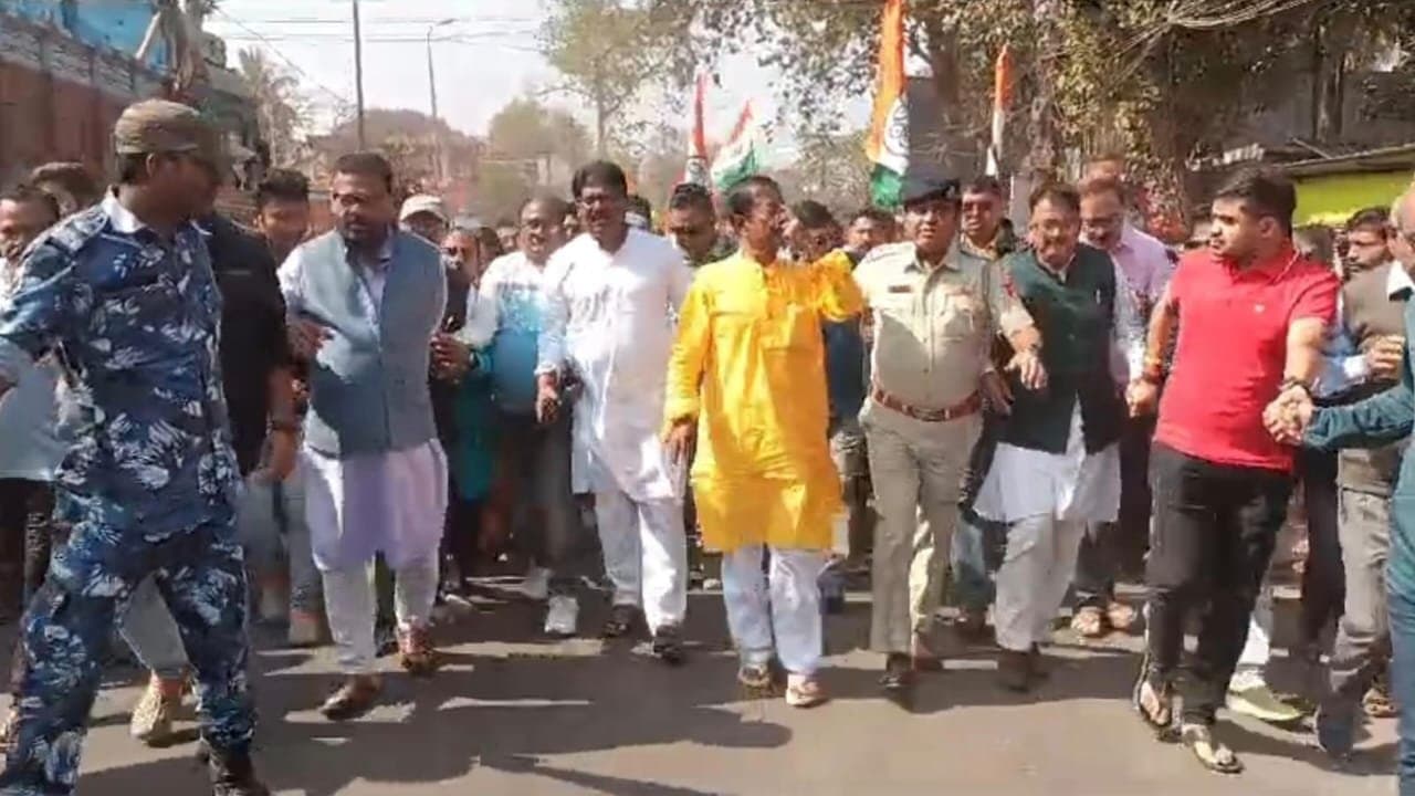 Jyotipriyo mallik meeting with party workers in habra gnr 