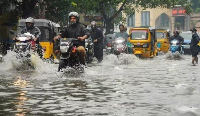 Rainfall: আগামী চারদিন উত্তর, উত্তর-পূর্ব ভারতে ভারি বৃষ্টির লাল সতর্কতা 