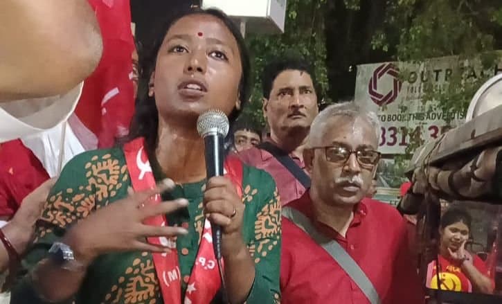 EXCLUSIVE: ভোটের মধ্যে ধর্মকে টেনে এনেছেন মমতা, তাঁর অনুসারী আরএসএস: দীপ্সিতা